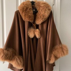 Alpaca Cape from Peru